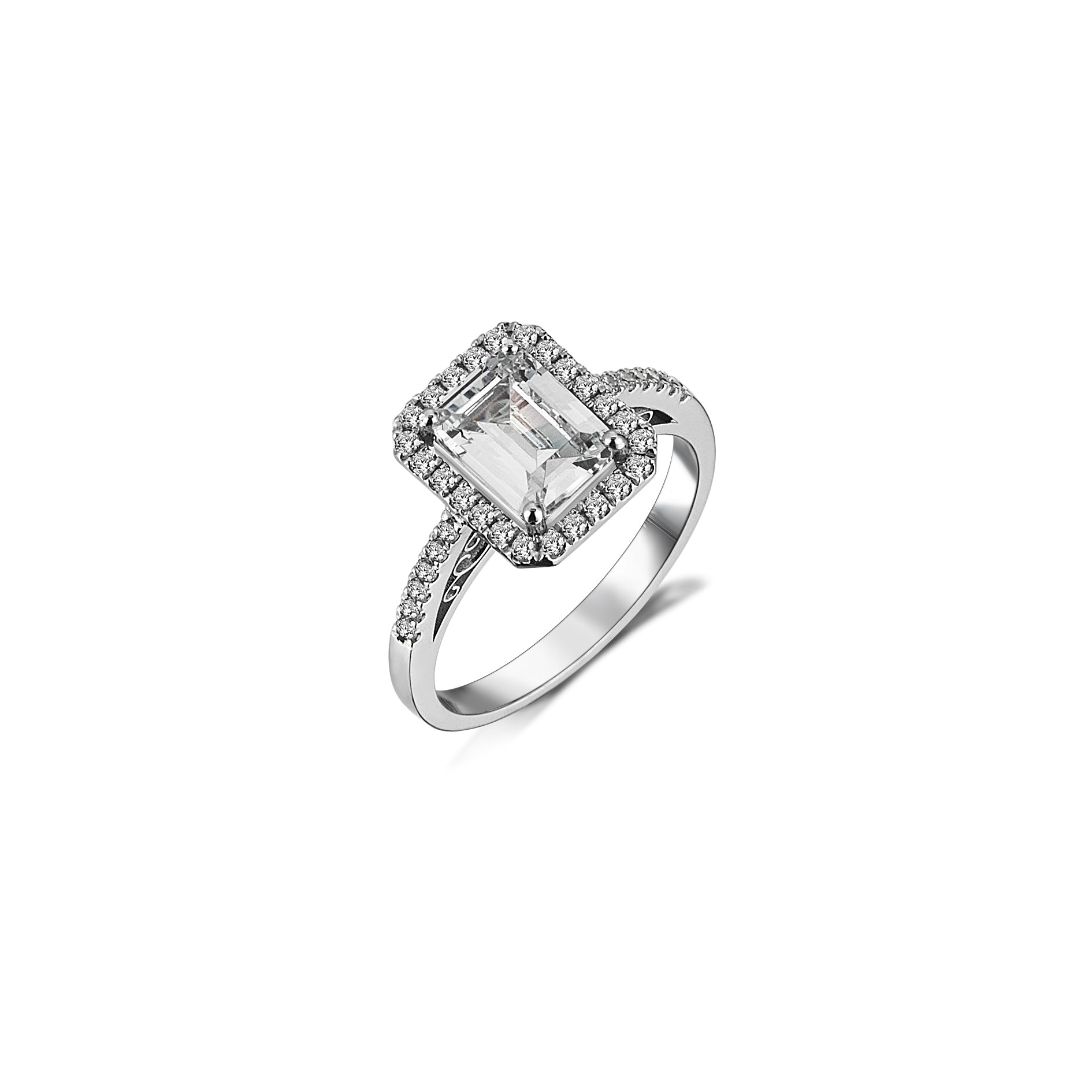 Bague solitaire en or rose et diamant taille émeraude